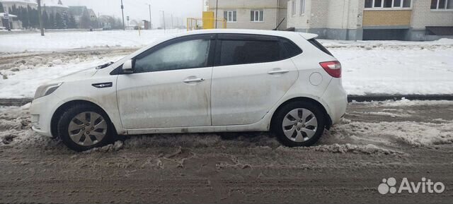 Водитель с личным легковым автомобилем