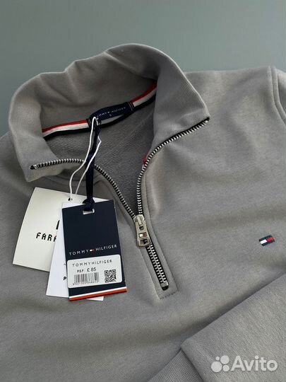 Tommy hilfiger свитшот полузамок серый