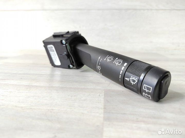 Переключатель дворников Opel Astra J A16XER 2010