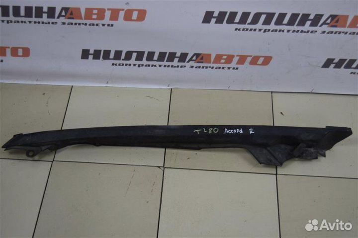 Накладка крыла правая Honda Accord 7 2.0 2004