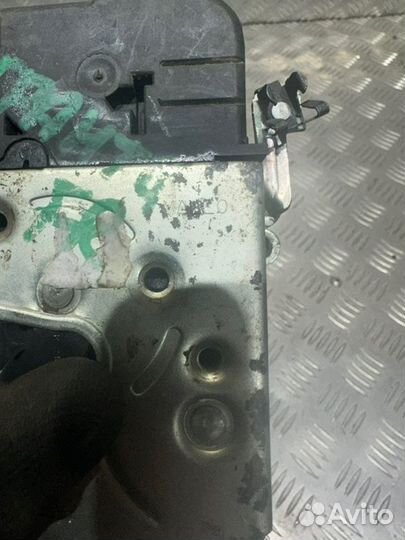 Замок двери передний правый LADA Granta