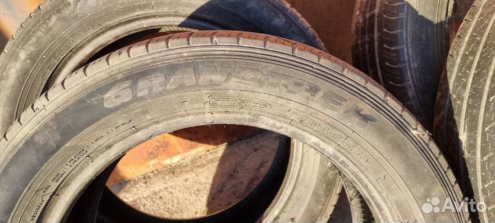 Dunlop Grandtrek AT30 235/55 R18