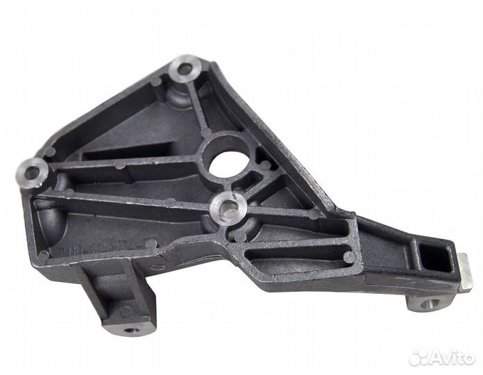 Кронштейн генератора ваз 2110 Н/О верхний под гур