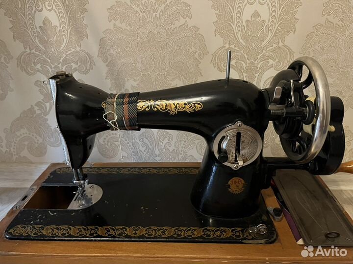 Швейная машина