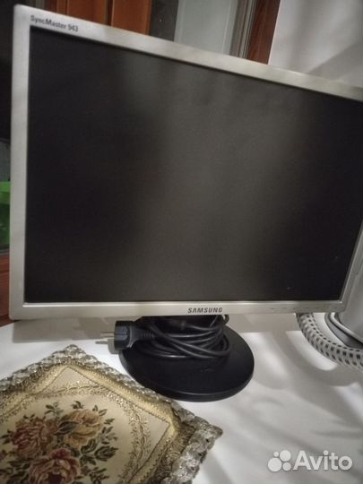Монитор Samsung