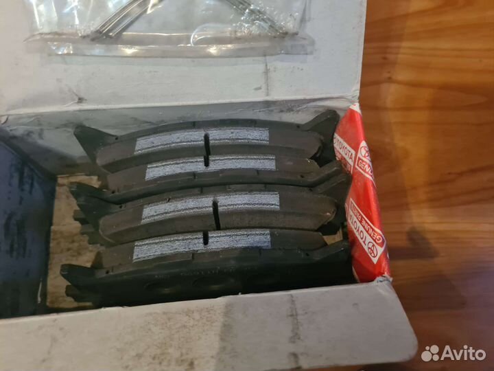 Колодки тормозные toyota 04465