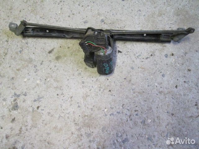 Трапеция стеклоочистителя Audi 100 C3 1982-1991