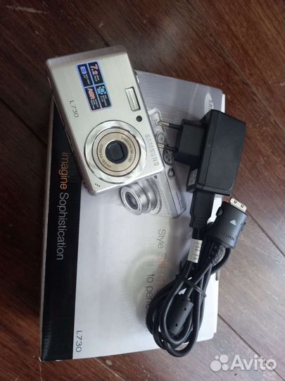 Компактный фотоаппарат samsung