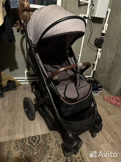 Прогулочная всесезонка Luxmom 609