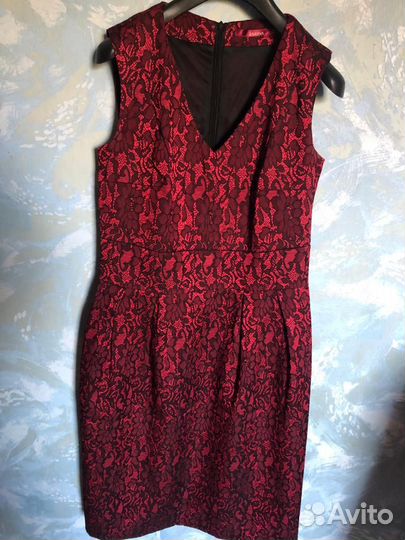 Нарядное женское платье 44 46