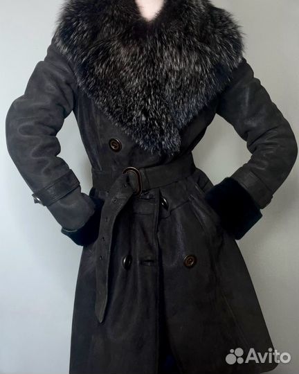 Дубленка с натуральным мехом чернобурки