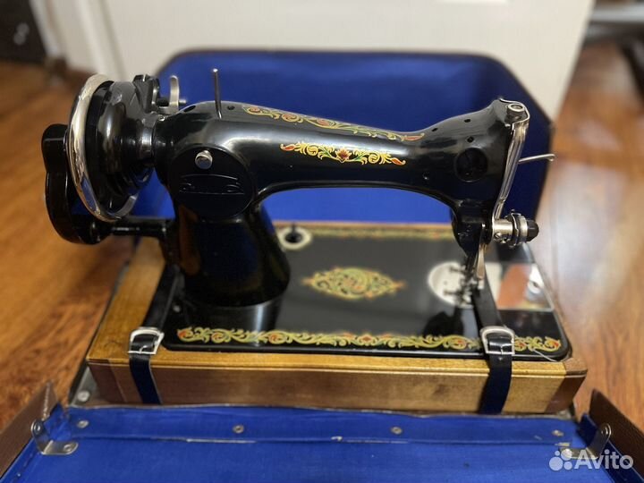 Швейная машина класса 2М