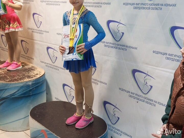 Платье для фигурного катания