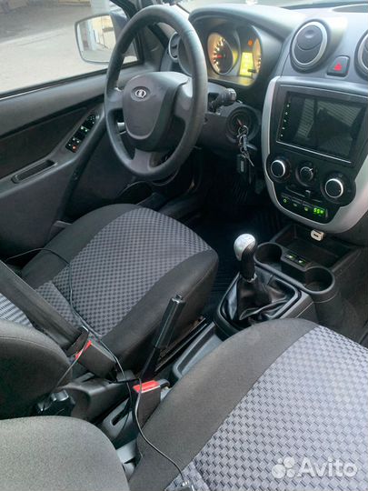 LADA Granta 1.6 МТ, 2013, 220 000 км