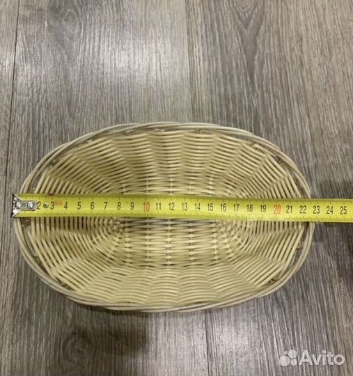 Корзины плетеные пластиковые