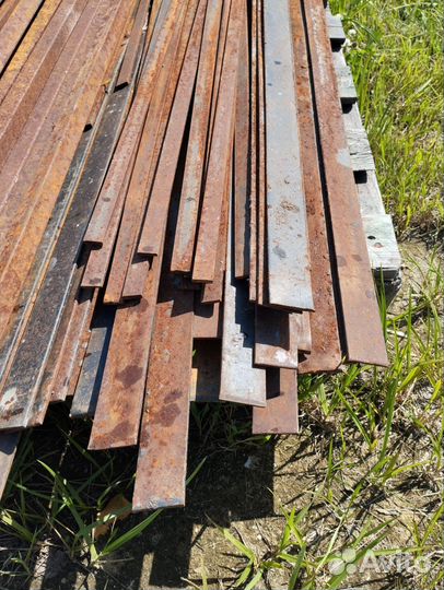 Полоса металлическая 3м. Цена за 1 шт