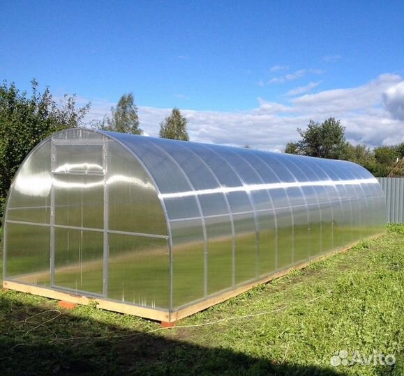 Теплица урожайная арочная из дуги 25х25