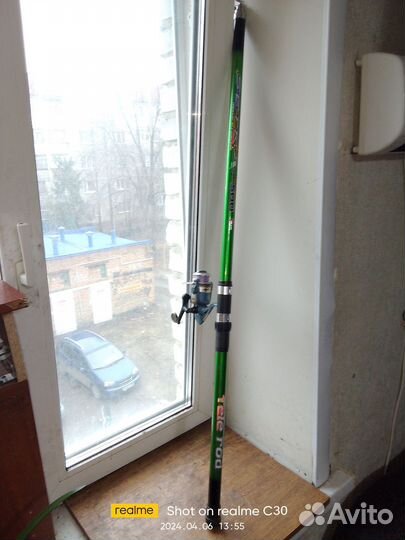 Рыболовные снасти,свингеры, блесна, кормушки