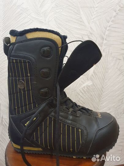 Сноубордические ботинки Head