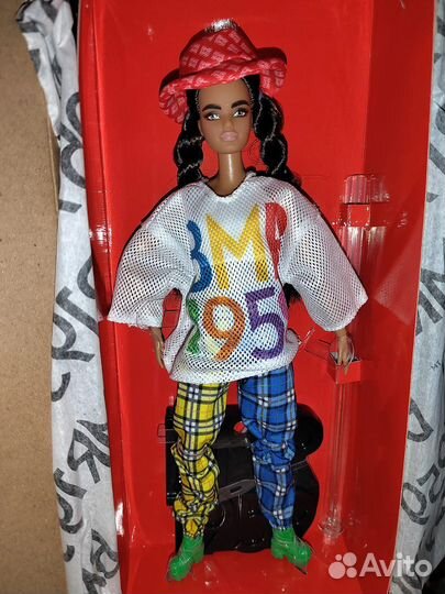 Кукла барби