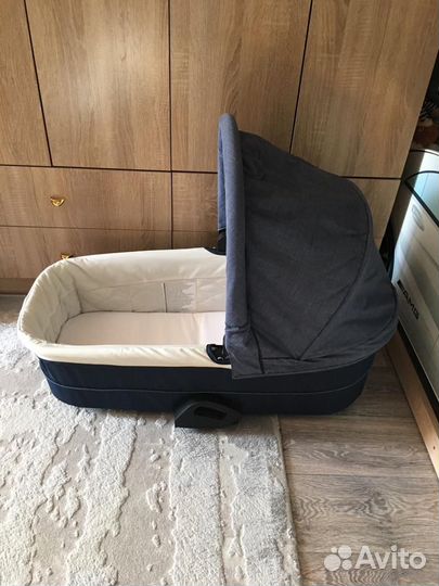 Коляска 3 в 1 прогулочная