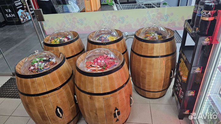 Деревянная бочка декоративная