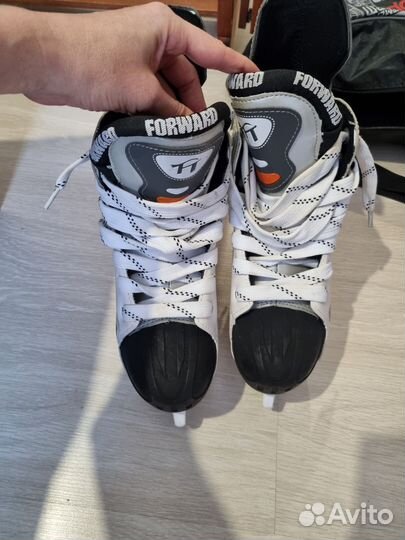 Коньки хоккейные Forward