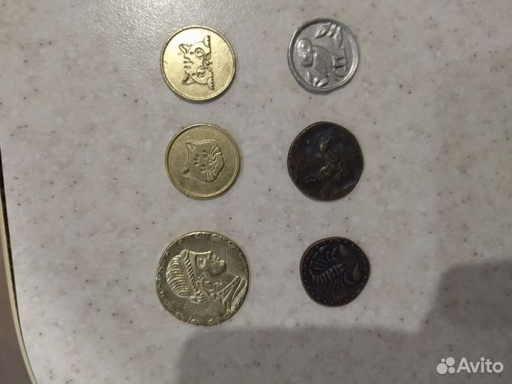 Монеты из магнита