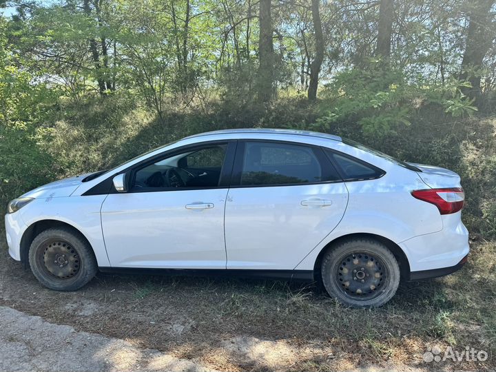 В разборке ford focus 3