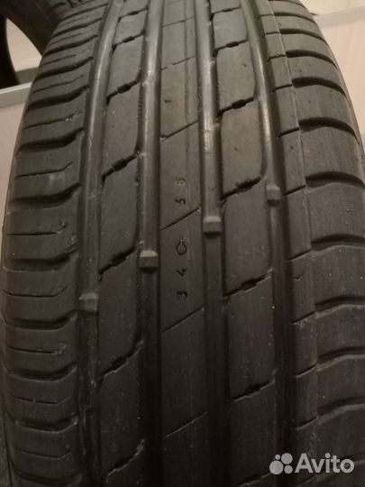 Nokian Tyres Hakka Blue 215/65 R16 102V