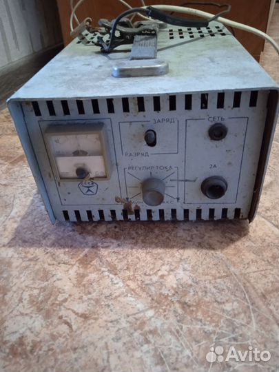 Зарядное устройство для аккумулятора СССР
