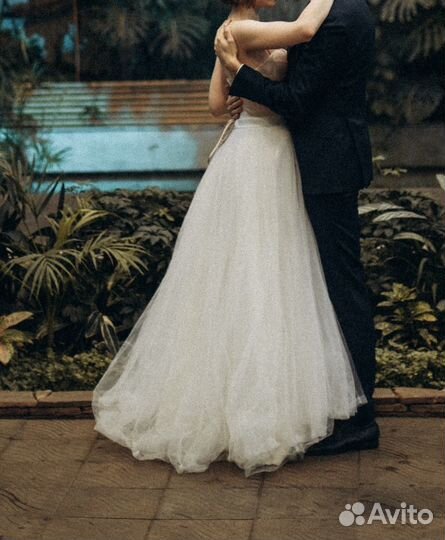Свадебное платье Vesna Wedding