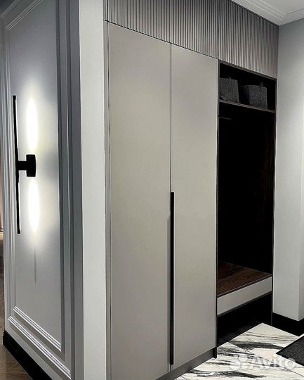 Шкаф для одежды / Шкаф купе / Шкаф распашной