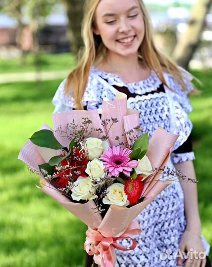 Сборный букет на 1 сентября