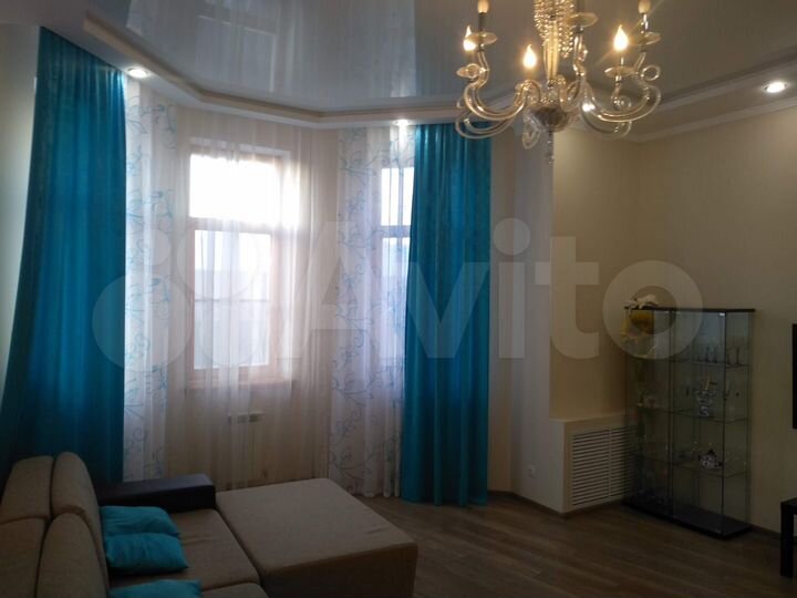 Дом 250 м² на участке 11 сот.