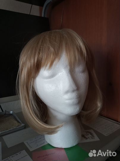 Парик женский