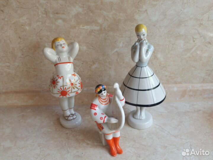 Фарфоровые статуэтки