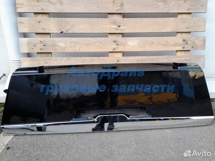 Решетка капота Ман Тгс