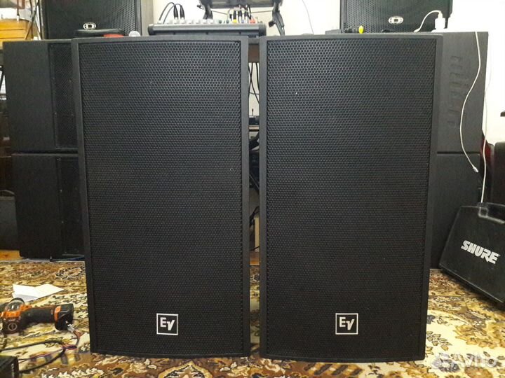 Electro-Voice EVF-1122S/64
