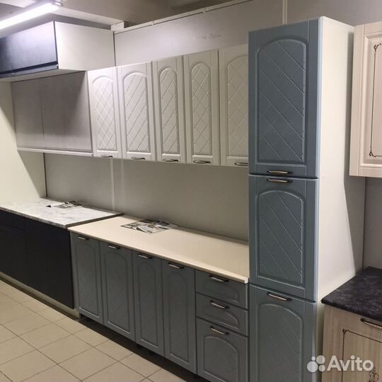 Кухонный гарнитур с выставки