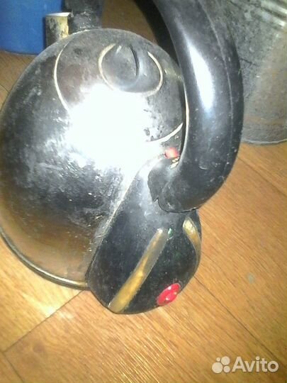 Чайник Tefal дисковый