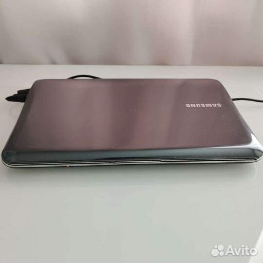 Ноутбук Samsung
