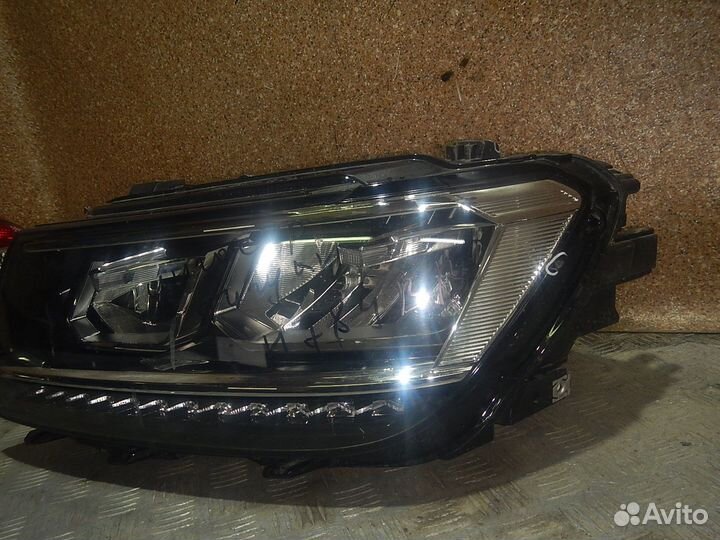 Фара левая, Volkswagen (Фольксваген) -tiguan (II)
