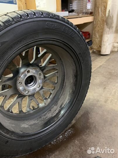 Dunlop SP Winter Ice 01 205/55 R16