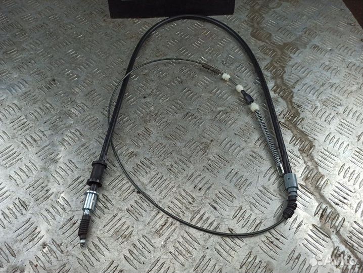 Трос ручника правый Opel Vectra 1.4-1.6-1.8-1.7D