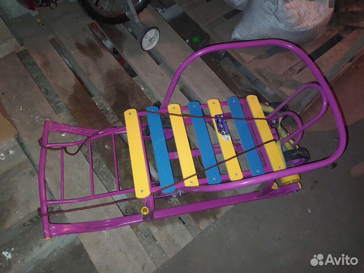 Детские санки с колесами