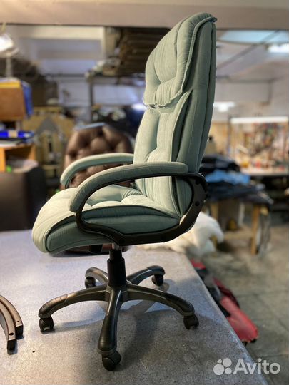 Компьютерное кресло