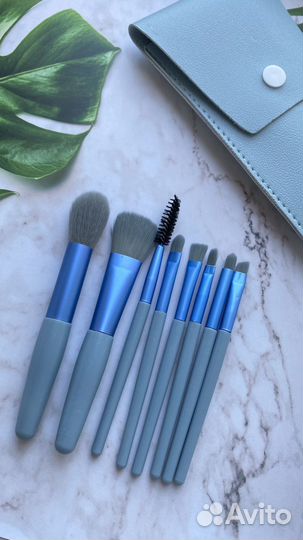 Набор кистей для макияжа