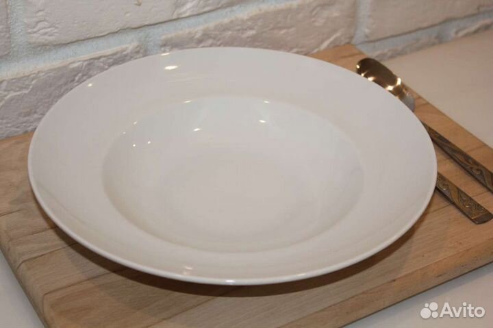 Тарелки глубокие из фарфора, для пасты, посуда