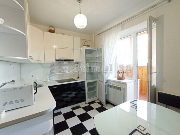 2-к. квартира, 56 м², 5/17 эт.